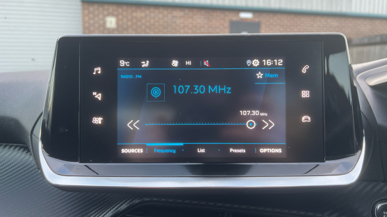 Peugeot 208 1.2 PureTech 100 Allure Premium 5dr Petrol Hatchback